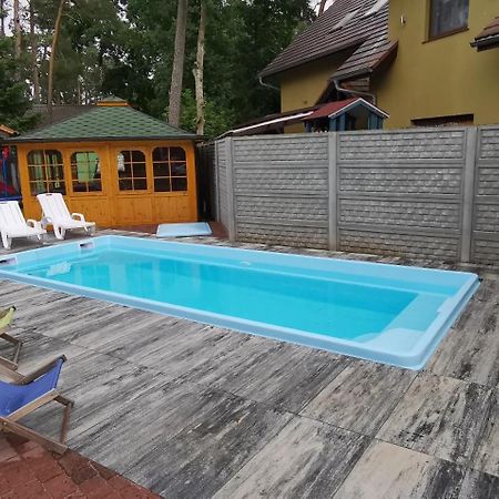 Pod Filarami Pobierowo Hotel Kültér fotó