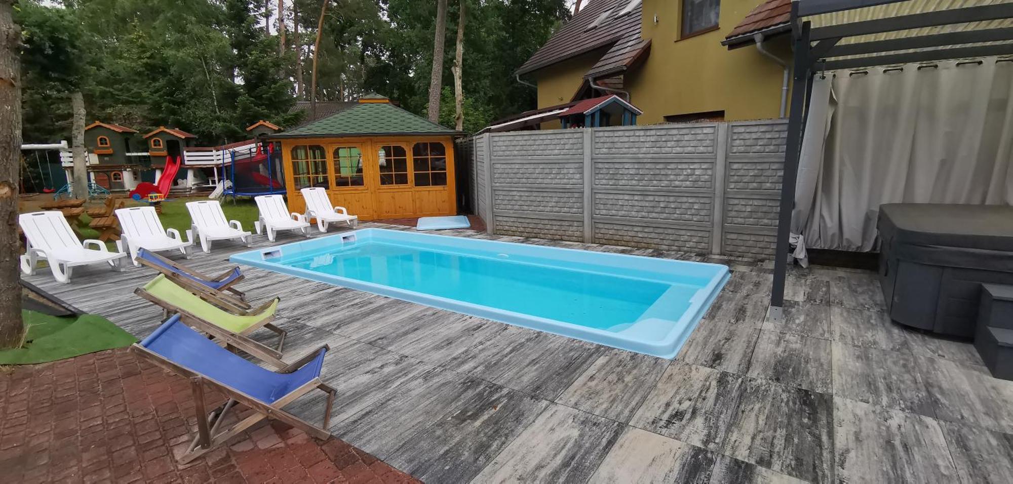 Pod Filarami Pobierowo Hotel Kültér fotó